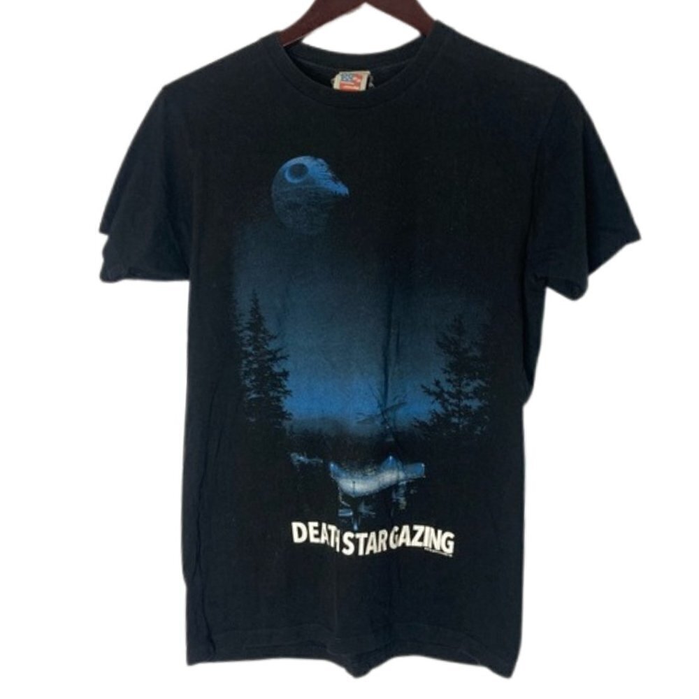 Junk Food Size Small Death Star Gazing Graphic Tee Shirt Star Wars
